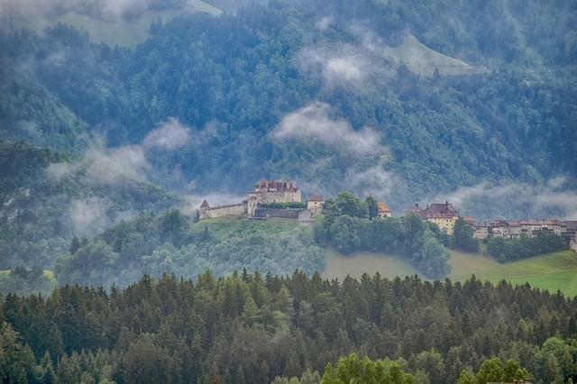 castello gruyere svizzera 1