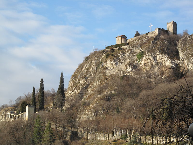 castello innominato vercurago