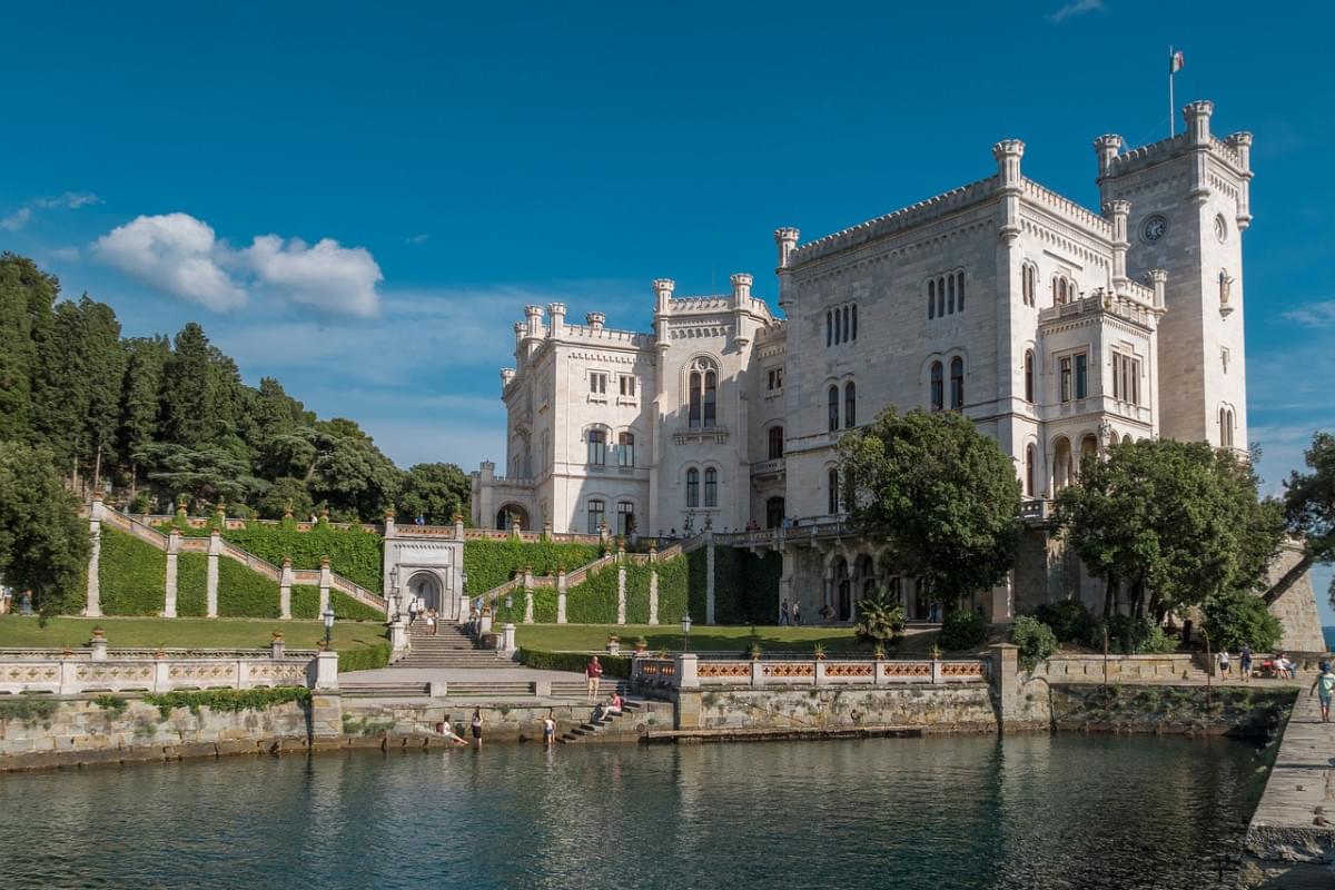 castello italia trieste 3