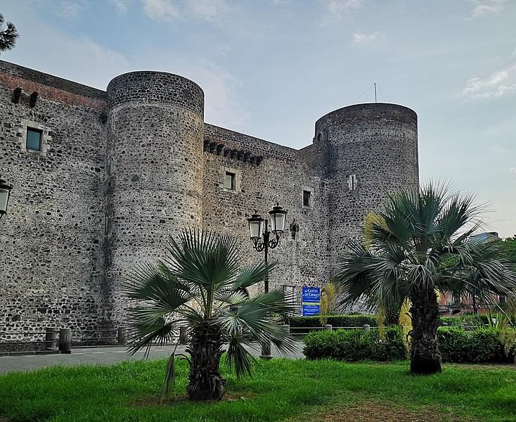 castello ursino catania 1