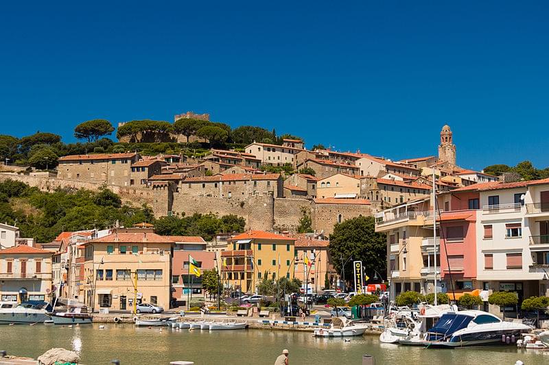 castiglione della pescaia panorama dal mare