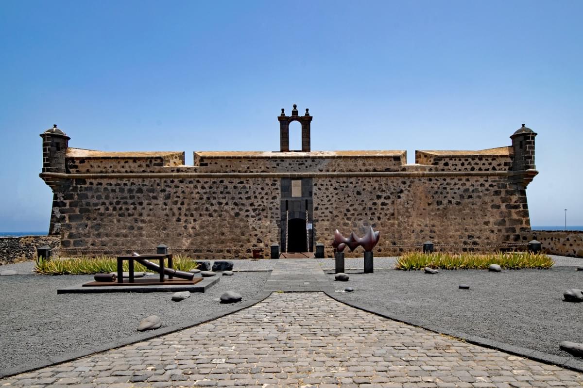 castillo de san jose museo