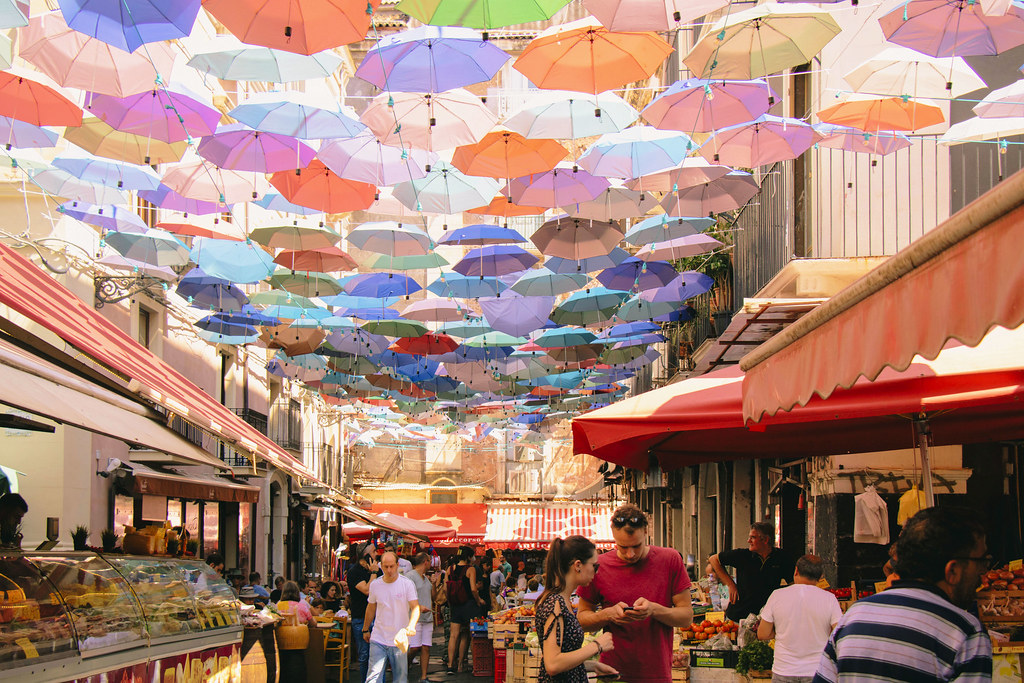 catania produce market