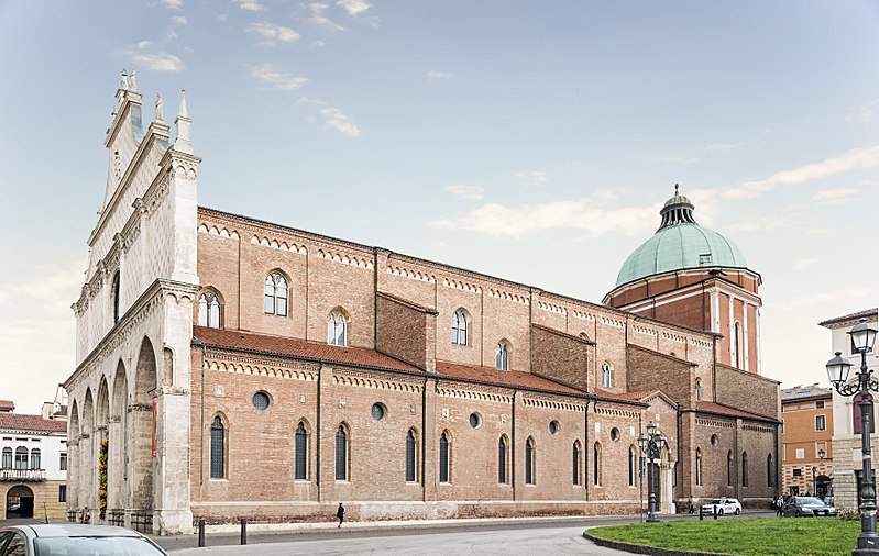 /foto/cathedral vicenza sud esposizione