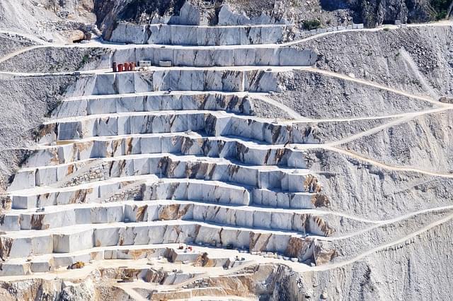 toscana cava marmo apuane carrara