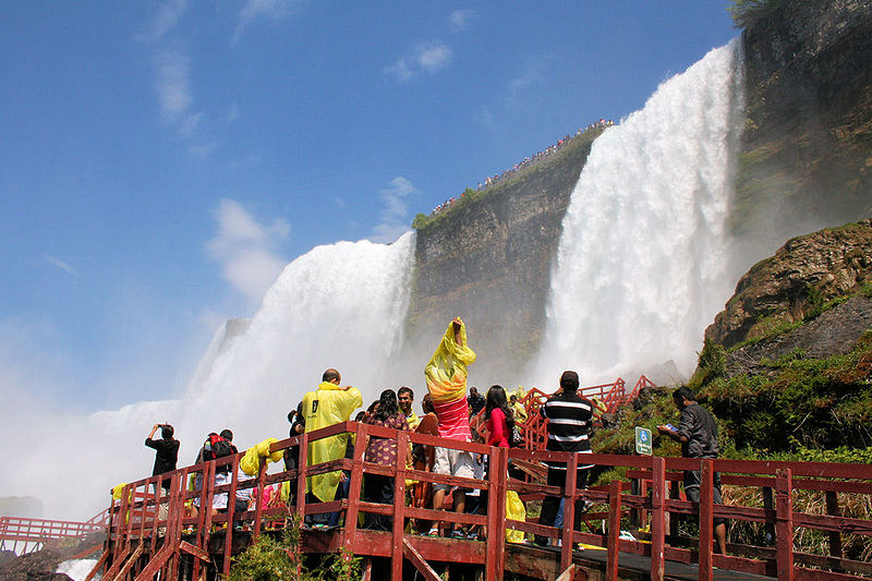 cave of the winds niagara