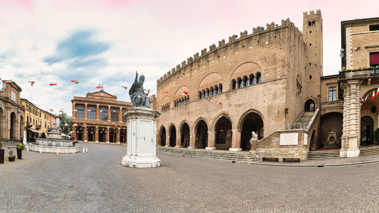 cavour square rimini italy