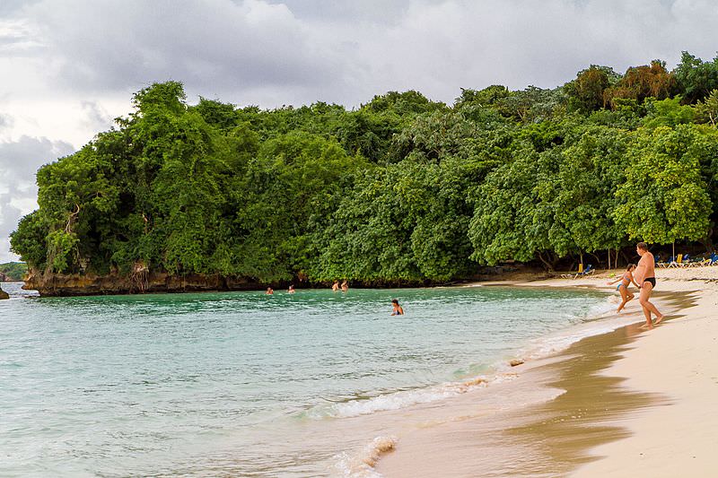 cayo levantado samana dominican republic