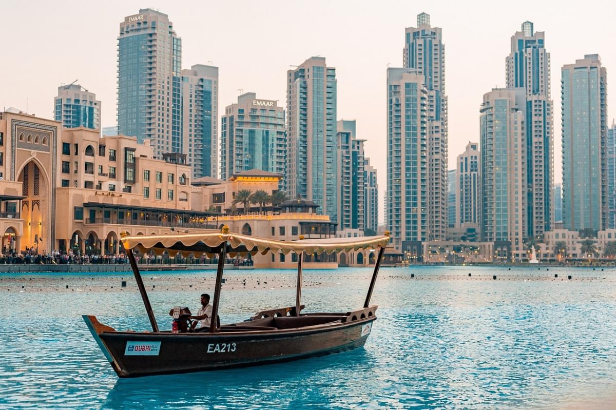 centro dubai emirati arabi uniti 3