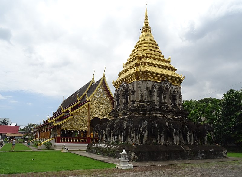 chedi wat chiang man chiang mai