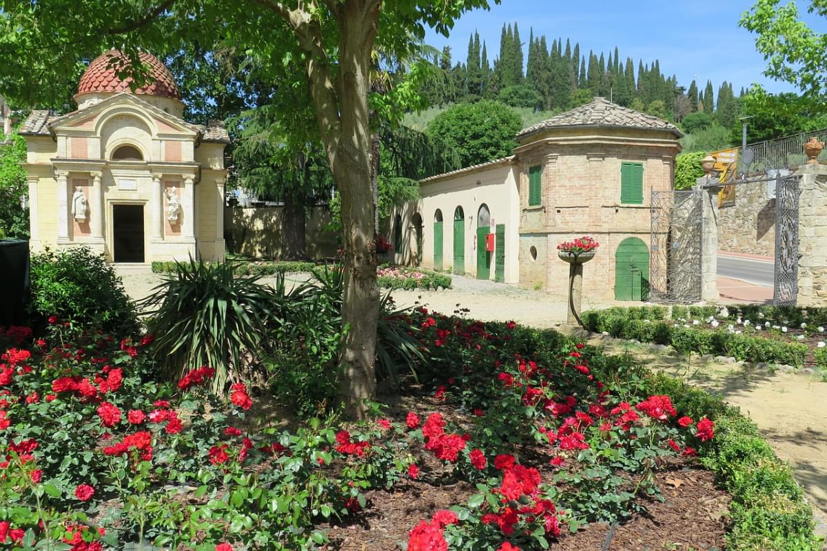 chianciano terme villa simoneschi