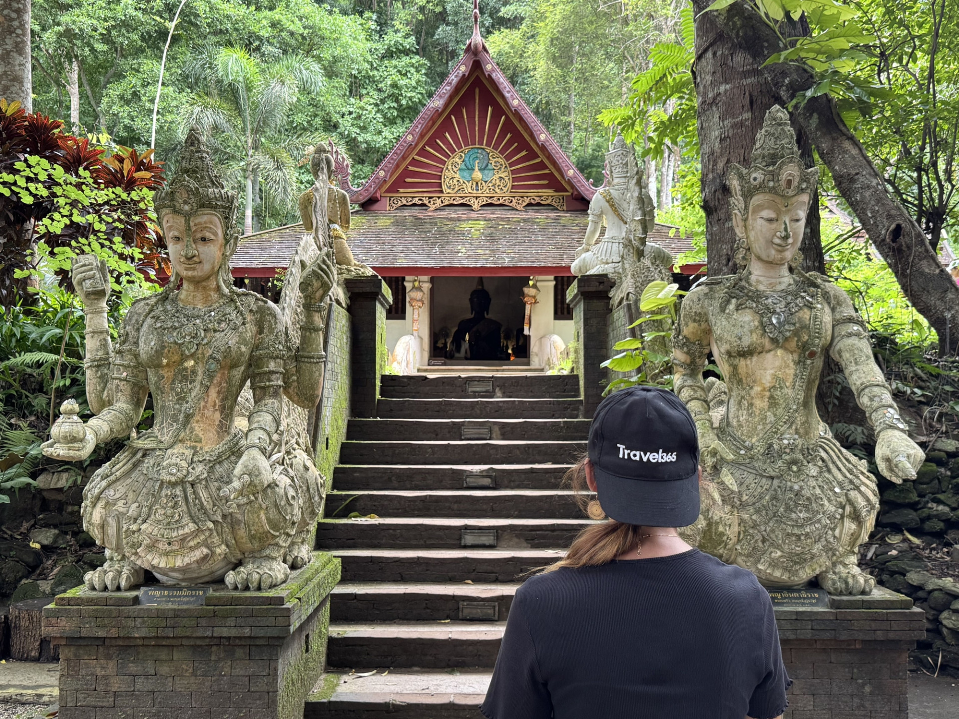 chiang mai wat pha lat