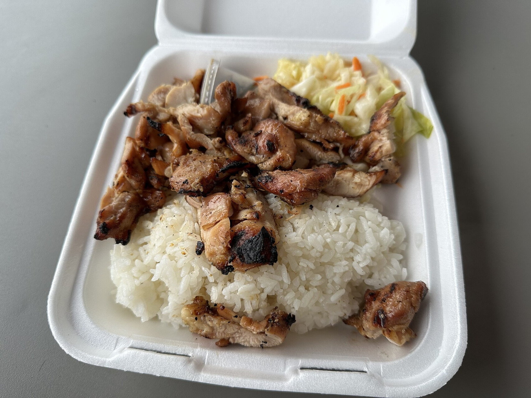 chickenteriyaki withriceandslaw attoshisteriyakigrill seattle washingt