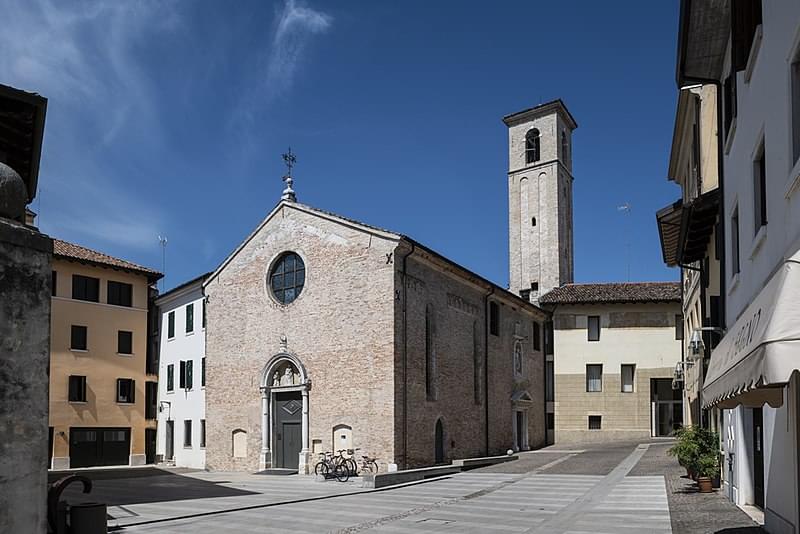 chiesa del cristo pordenone esterno