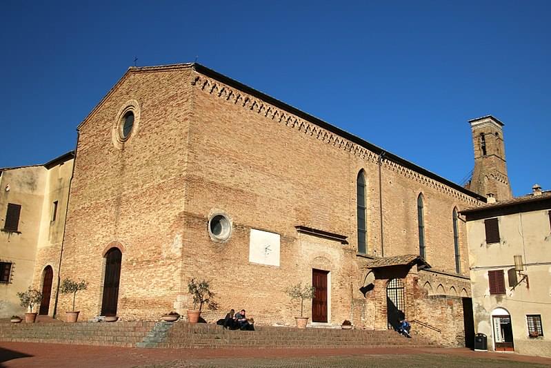 chiesa di sant agostino a san gimignano esterno