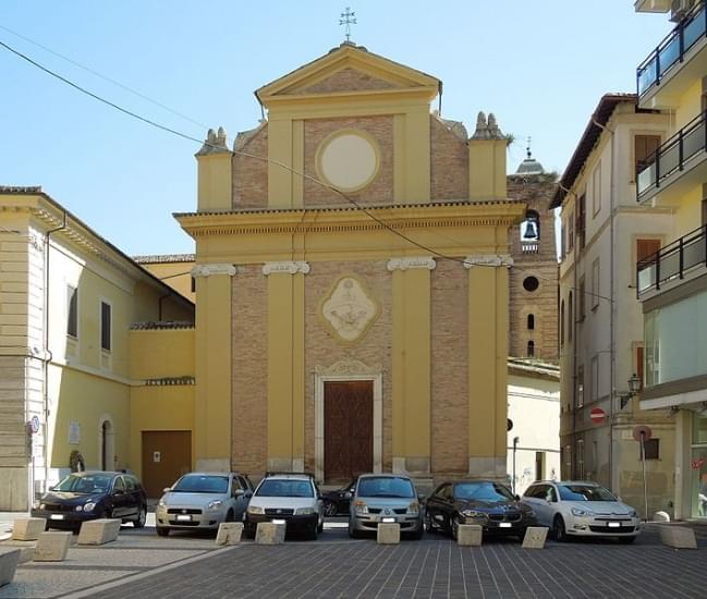 chiesa di sant agostino teramo