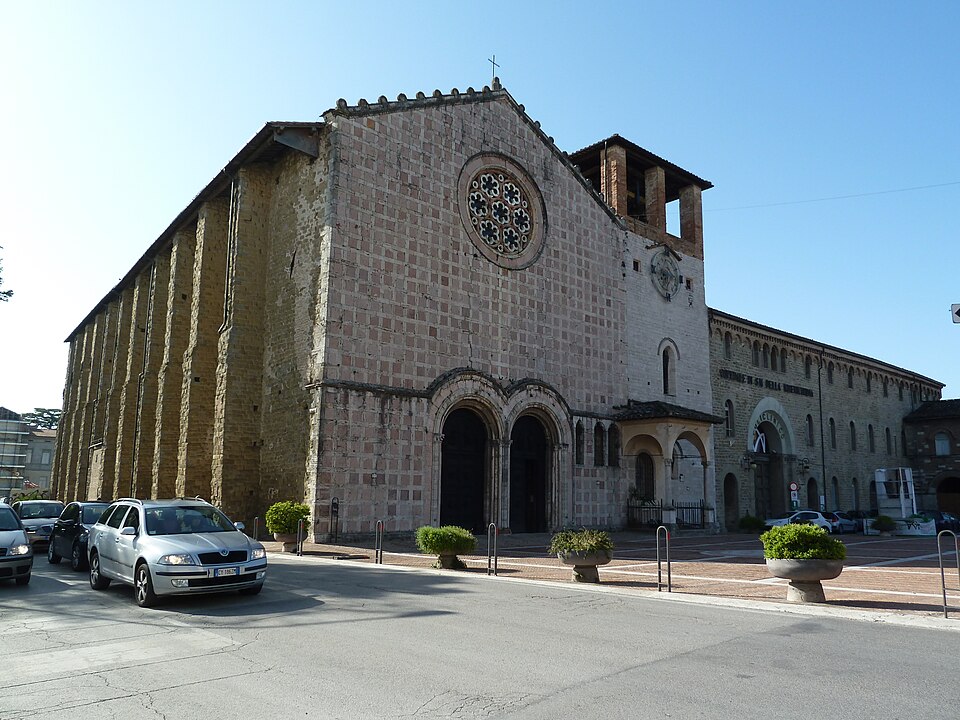 chiesa di santa maria di monteluce perugia