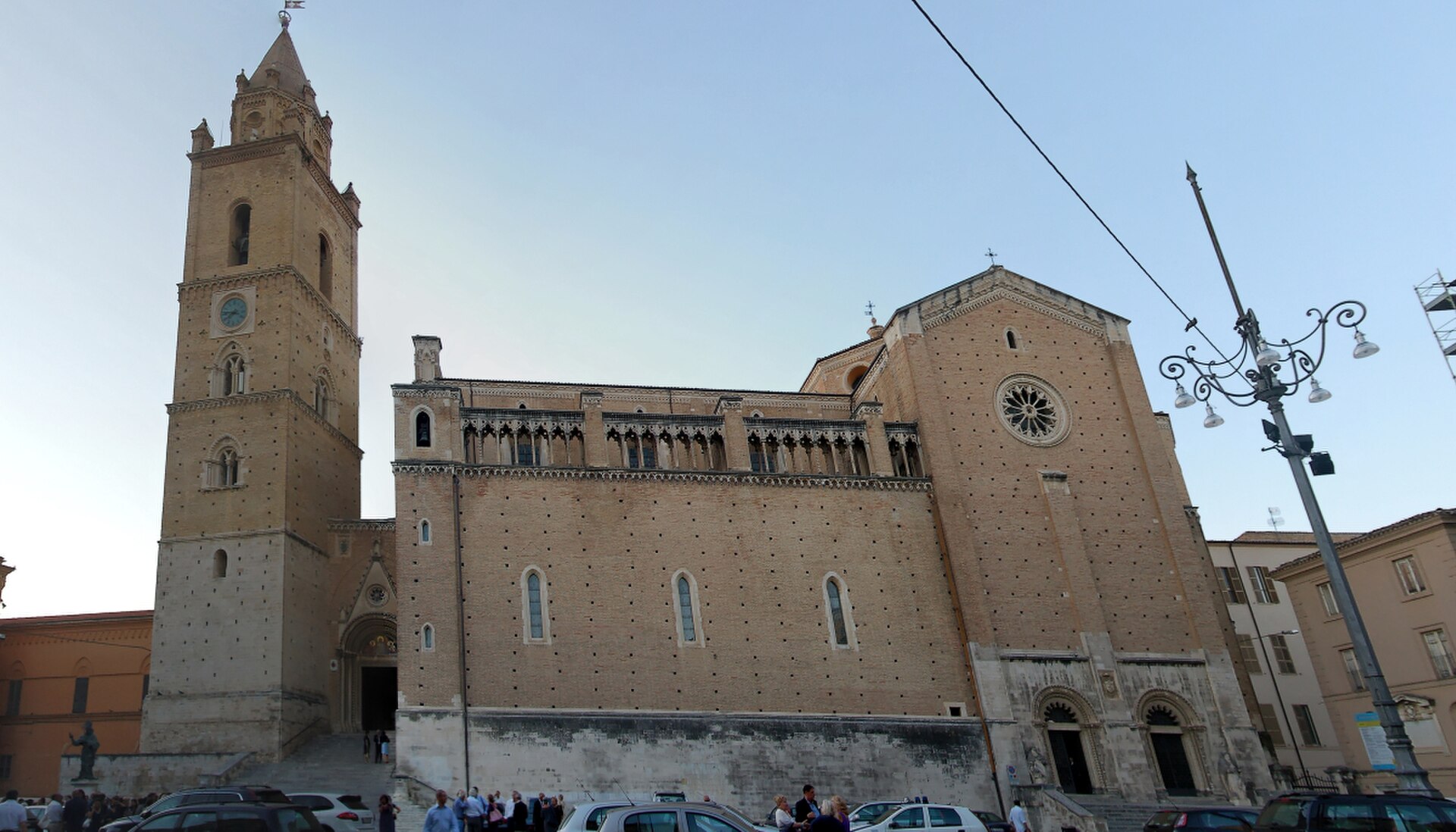 chieti 2011 cattedrale di san giustino by raboe 002
