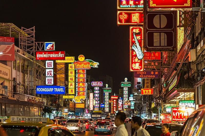 chinatown bangkok night