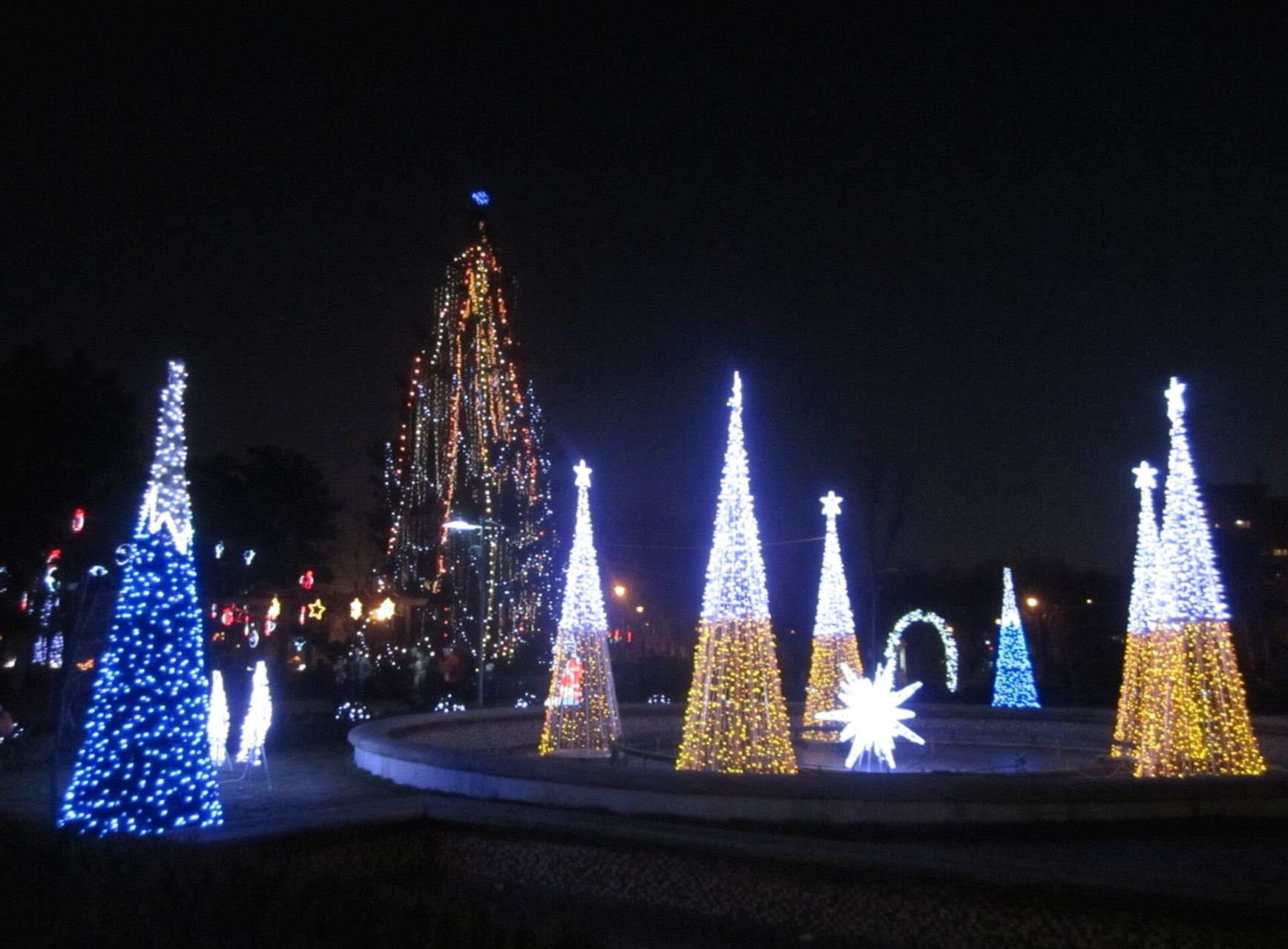 christmasparculalexandruioancuzatitanioriarnabucurestibucharestromania