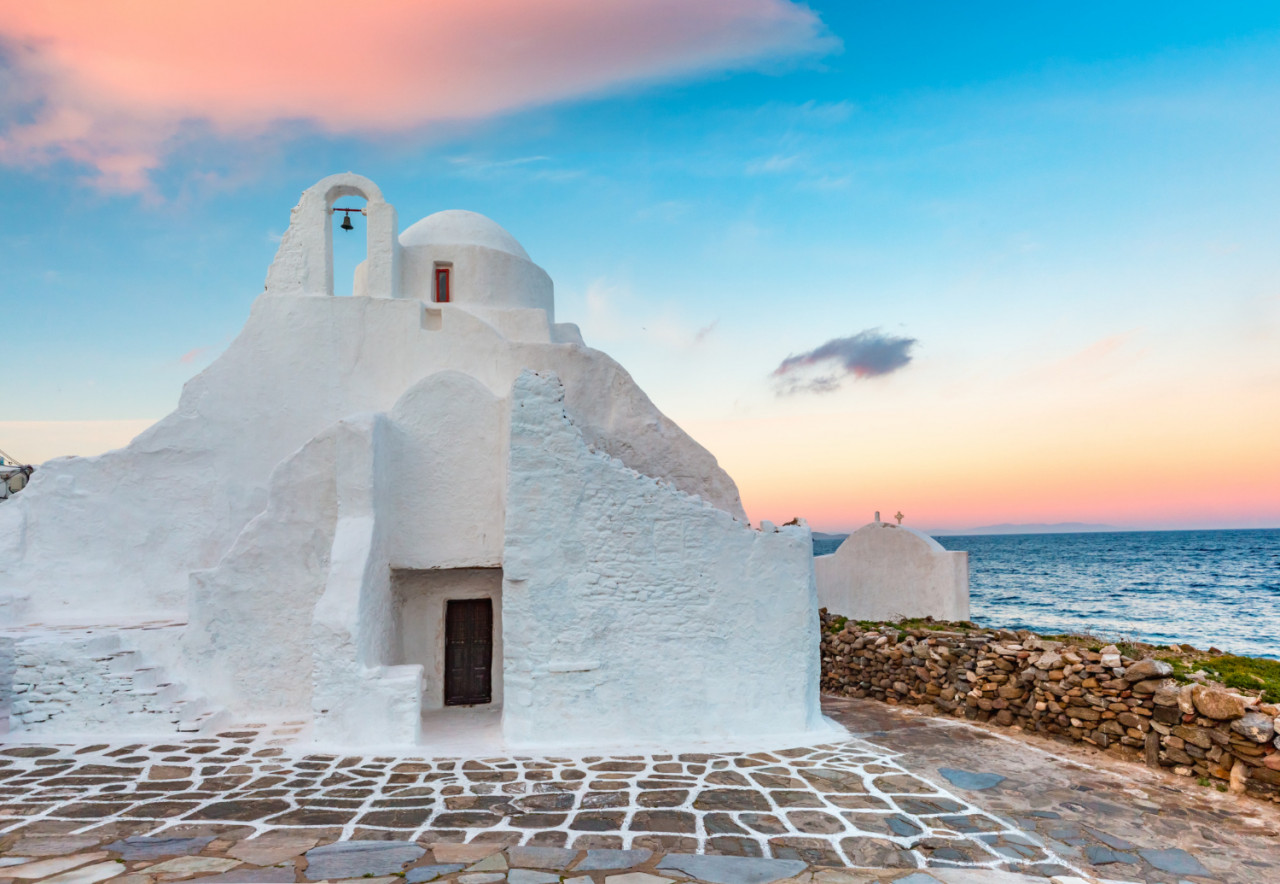 church paraportiani island mykonos greece