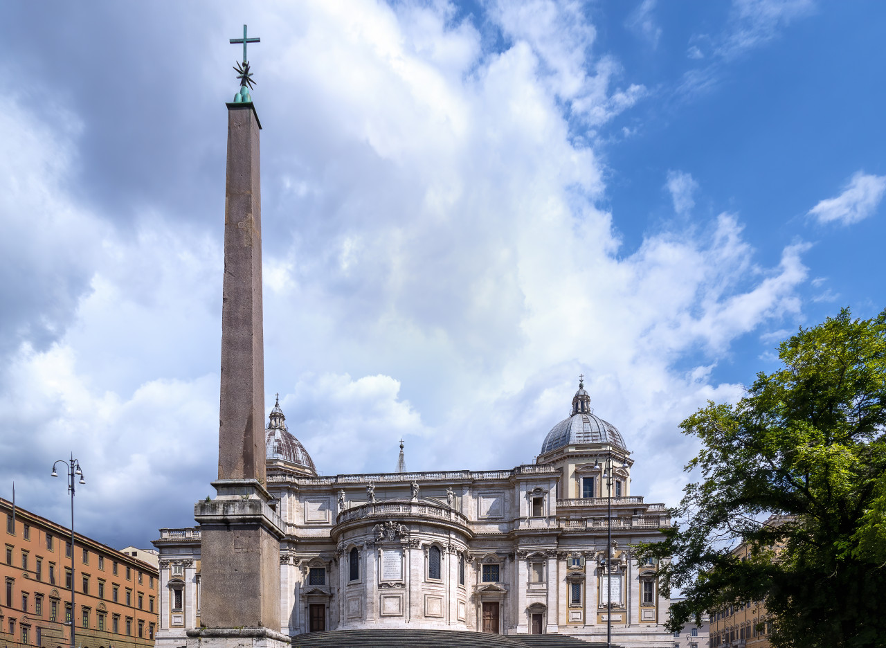 church santa maria maggiore piazza dellesquilino historic area rome