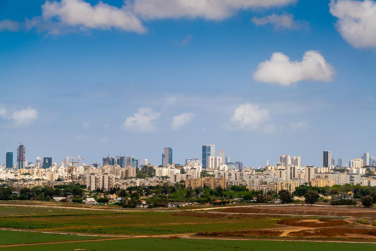 citta tel aviv israele blu cielo