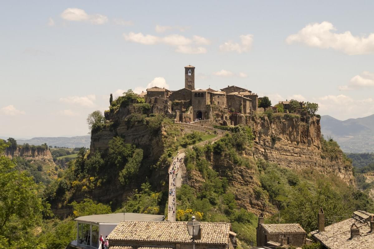 civita bagnoregio colline