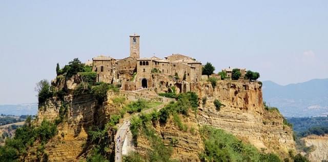 civita di bagnoregio veduta