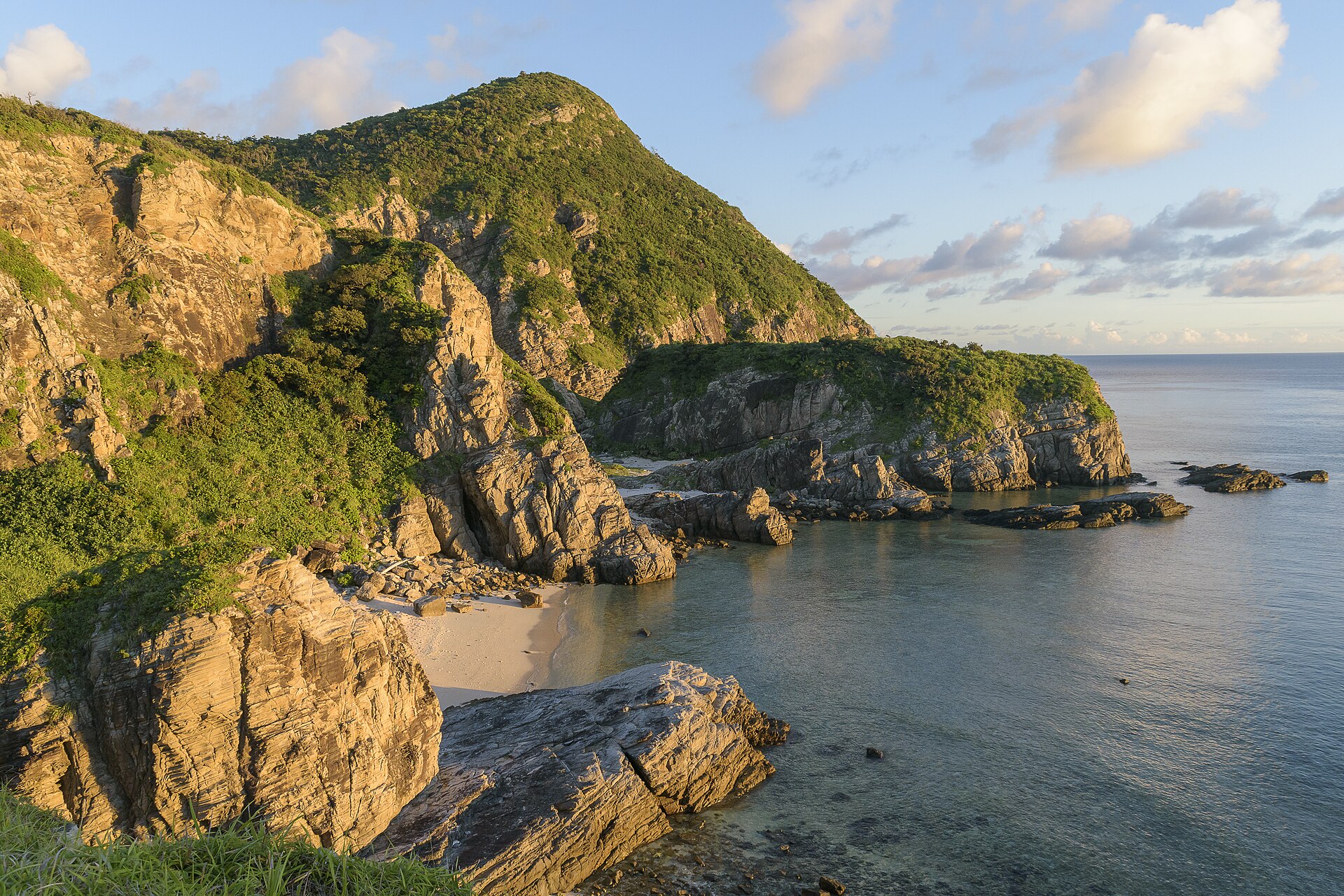 cliffsatchishiobservatory zamami