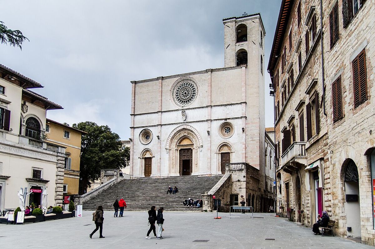 concattedrale santissima annunziata duomo todi - foto di tinus70