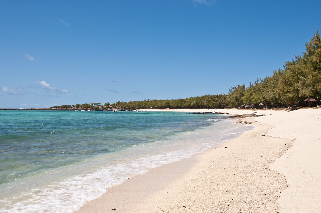 cotton bay hotel beach rodrigues island