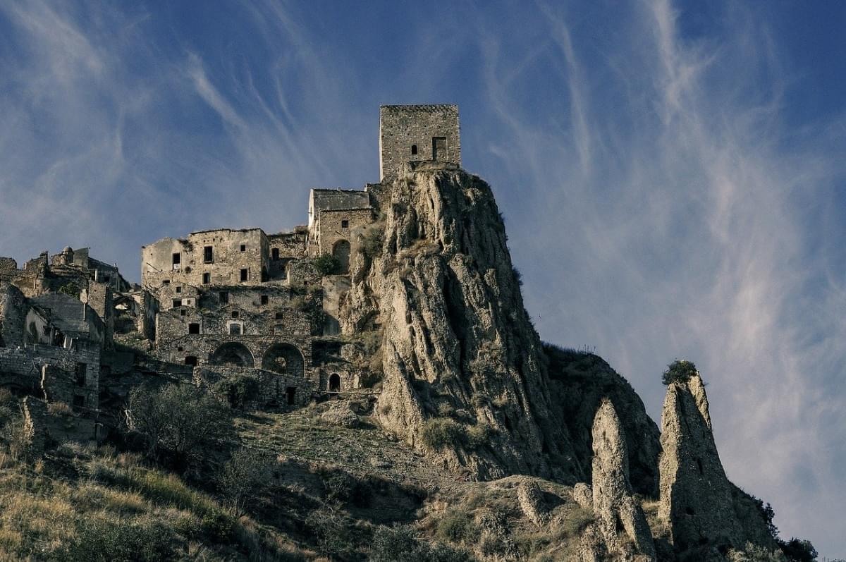 craco basilicata paese paesaggio