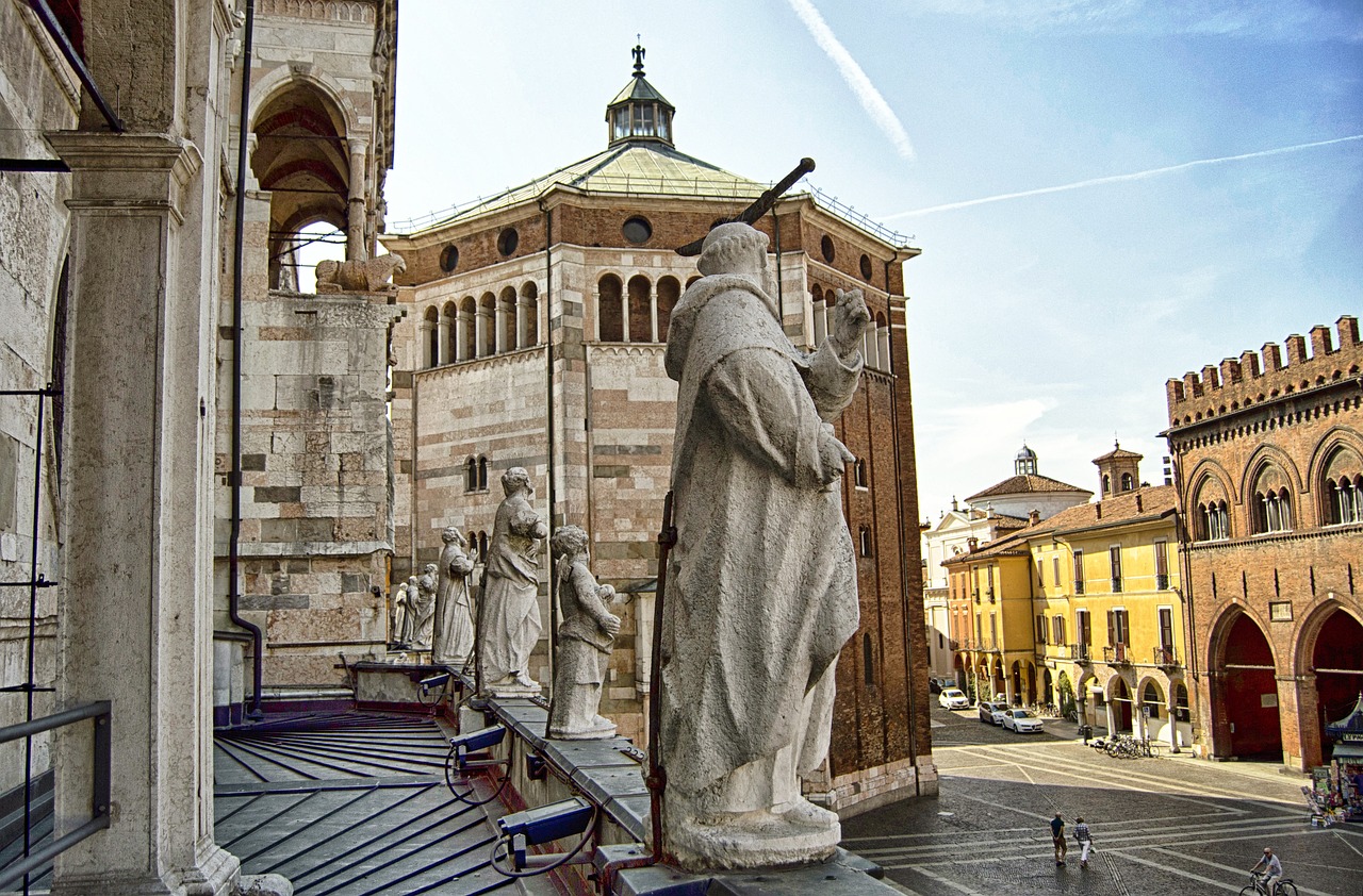 cremona italia cattedrale 1