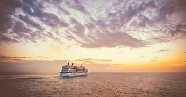 crociera nave tramonto viaggio