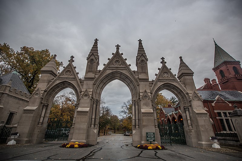 crown hill cemetery