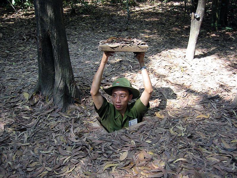 cu chi tunnel entry 1