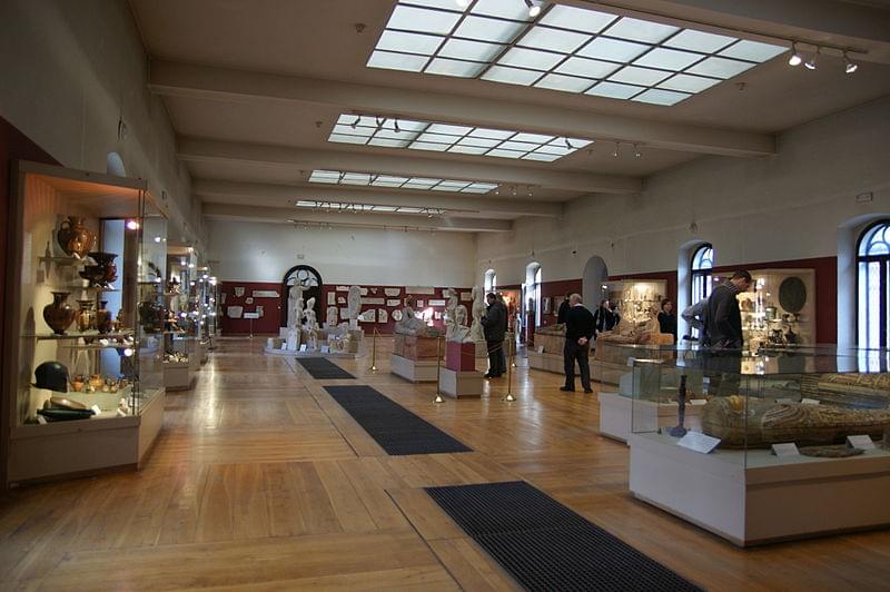 czartoryski museum cracow interior
