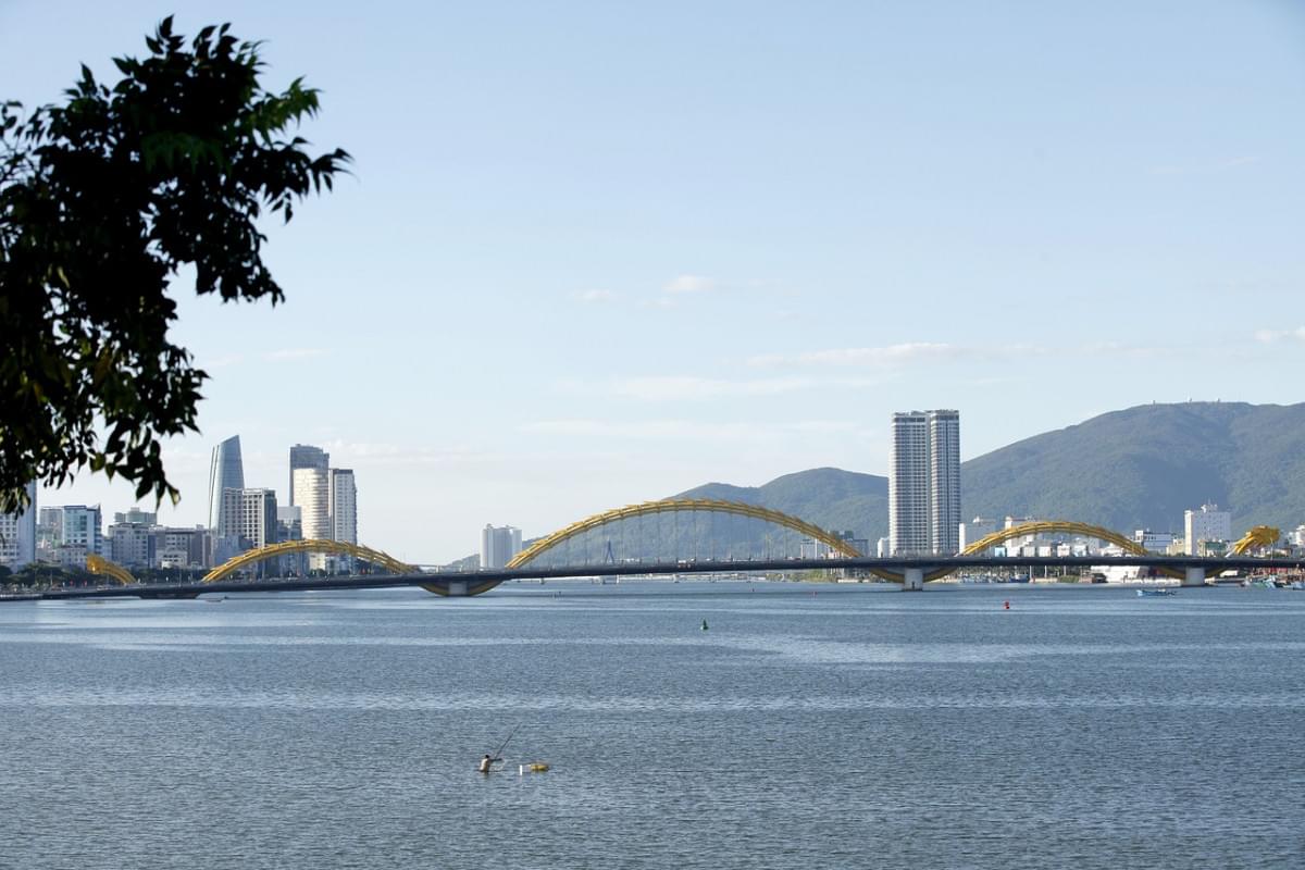 danang il ponte del drago paesaggio 1