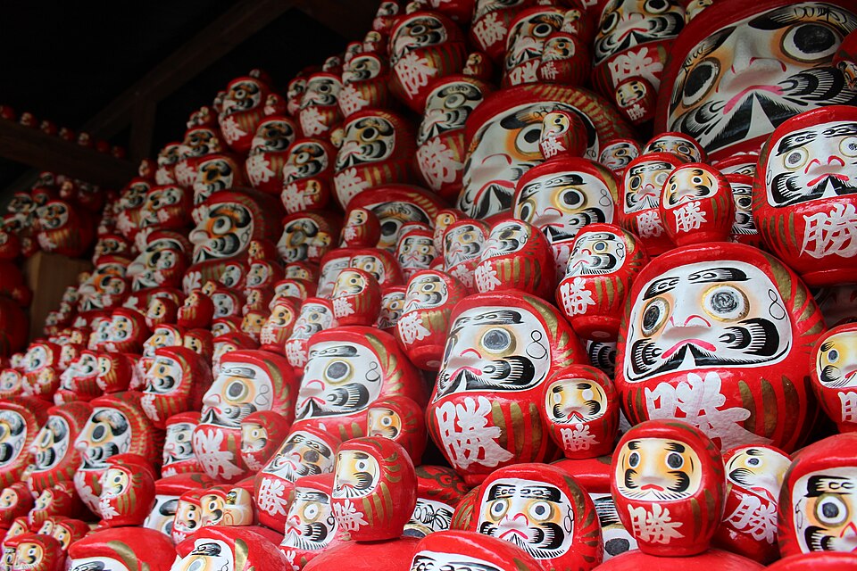 daruma dolls osaka