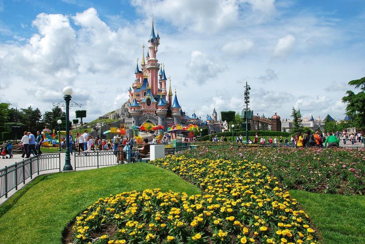 disneyland parigi francia castello 1