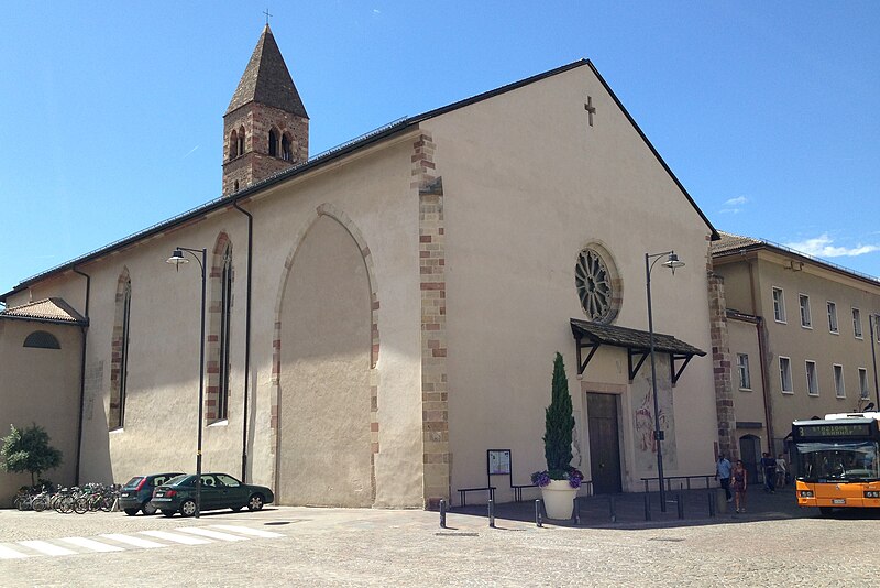 dominikanerkirche in bozen 1