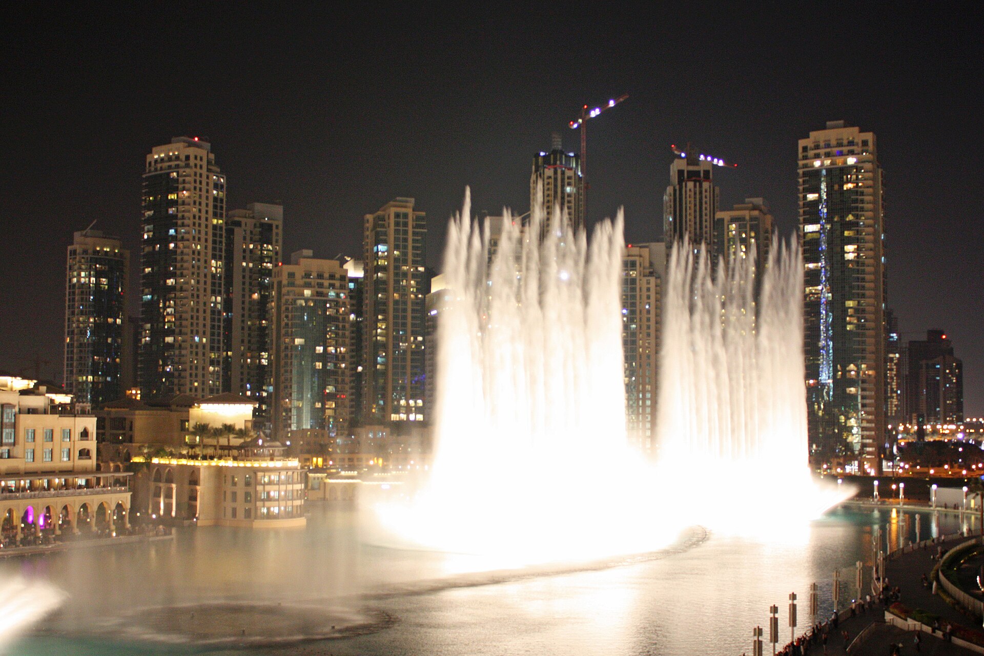 dubaifountain 8204094976