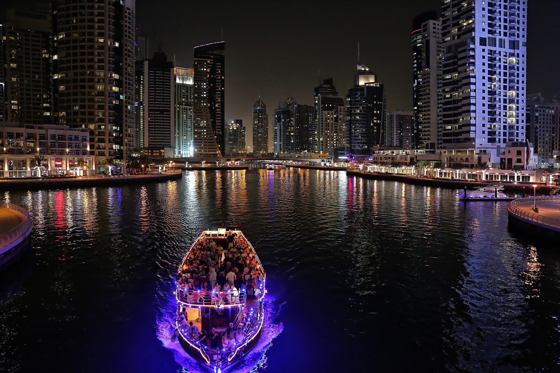 dubaimarinanightview3 1