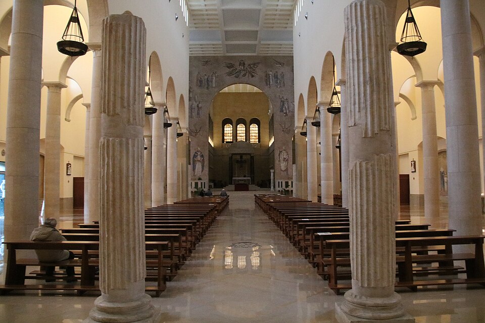 duomo di benevento interno 01