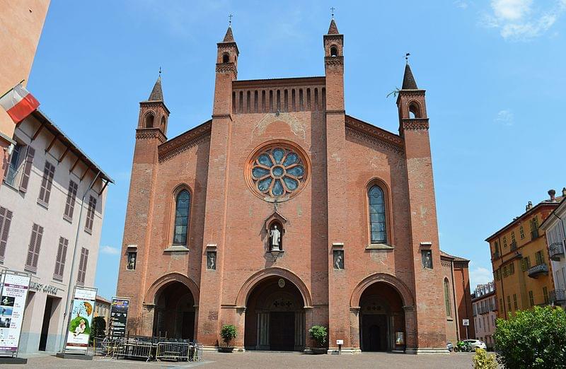 duomo di san lorenzo ad alba 1