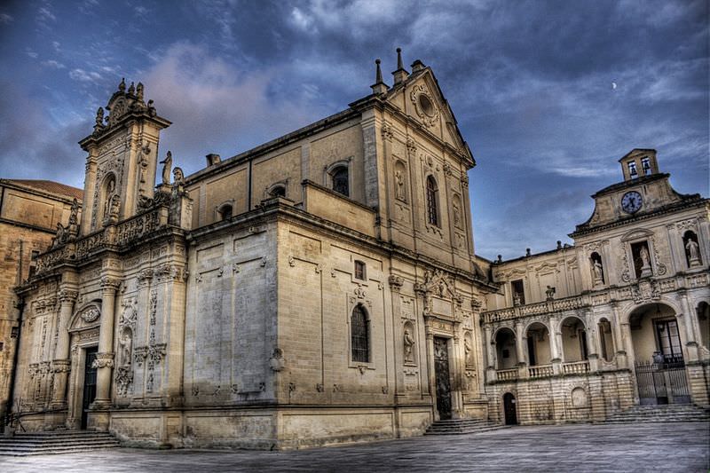 /foto/duomo lecce facciate