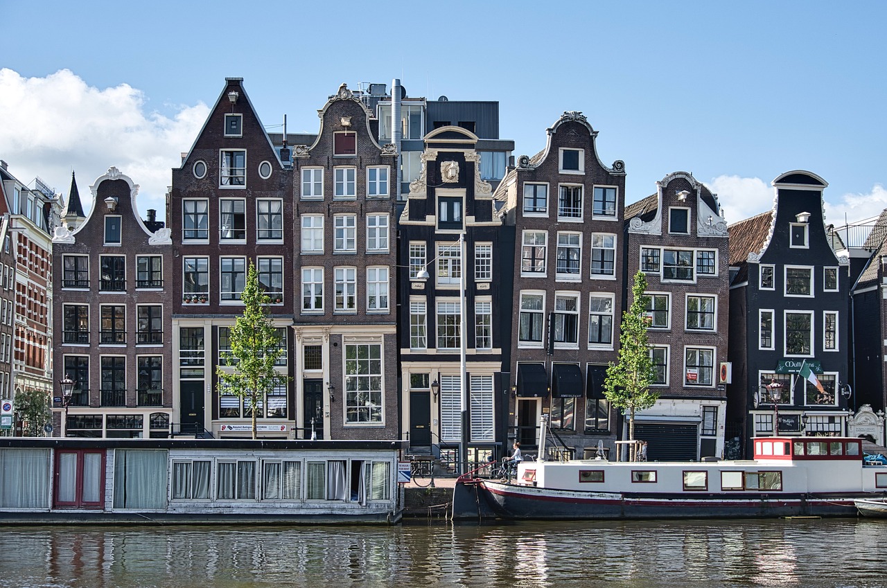 amsterdam canali edifici