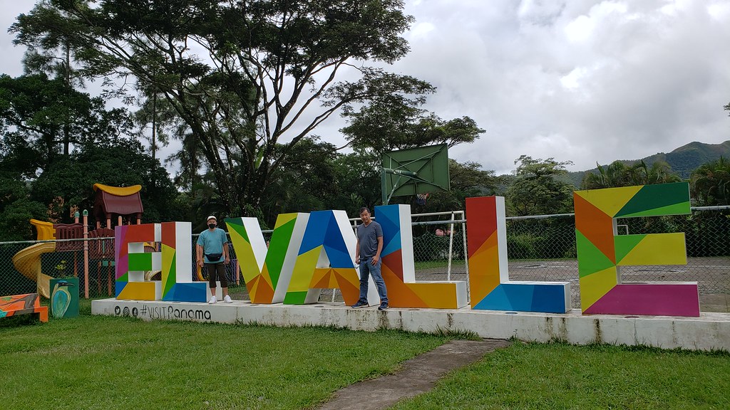 el valle de anton sign anton valley