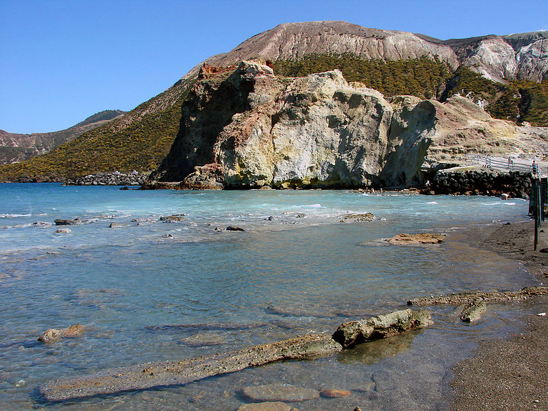 eolie vulcano underwater fumaroles 2